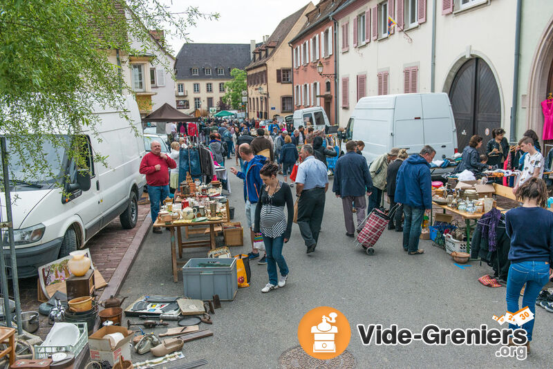 Photo de l événement Marché aux puces des Sapeurs Pompiers d Ammerschwihr