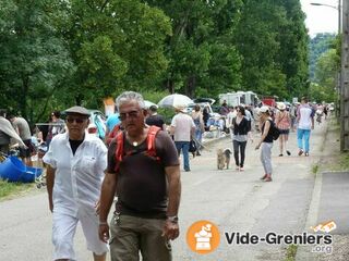 Photo de l'événement 12 ème vide grenier du quai et bourse aux jouets