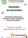 Braderie de printemps vêtements brocante