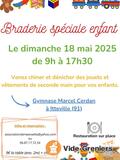 Braderie de puériculture