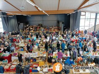 Photo de l'événement brocante collection vide grenier