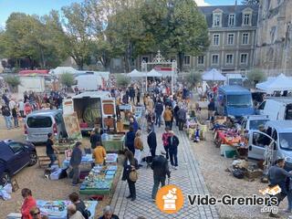 Photo de l'événement Brocante extérieure de La Maison des Brocanteurs