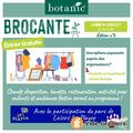 brocante sur le parking du magasin botanic Quimper