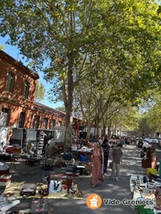 Photo de l'événement brocante marché au puce Saint-Aubin