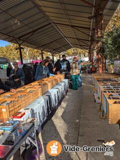 Photo de l'événement Brocante professionnelle de la place Morgan