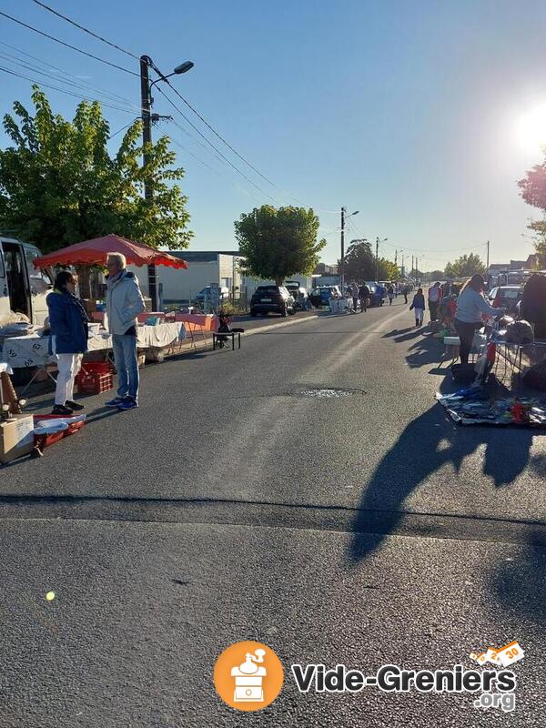 Brocante Royan2