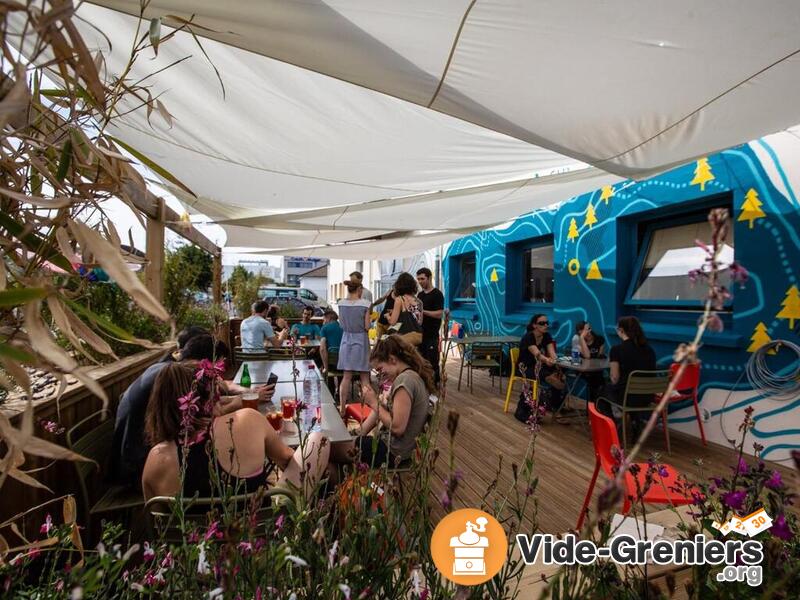 Fête de l'été à The Roof - vide grenier