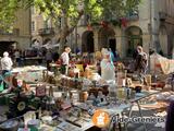 Photo Grand deballage d'automne dans toute le ville à Uzès