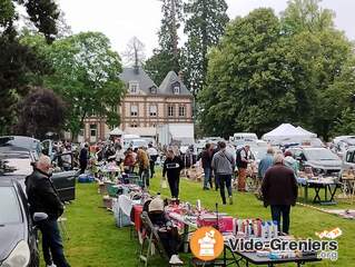 Photo de l'événement Grande FOIRE A TOUT de la MFR de Bernay