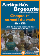 Le marché des brocanteurs à Luxeuil-les-Bains