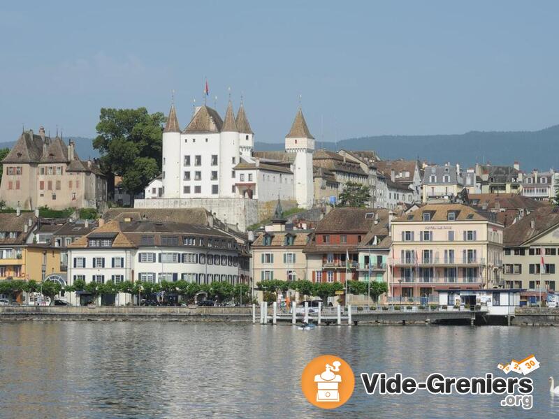 Marché aux puces de Nyon