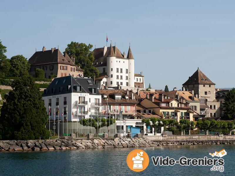 Marché aux puces de Nyon