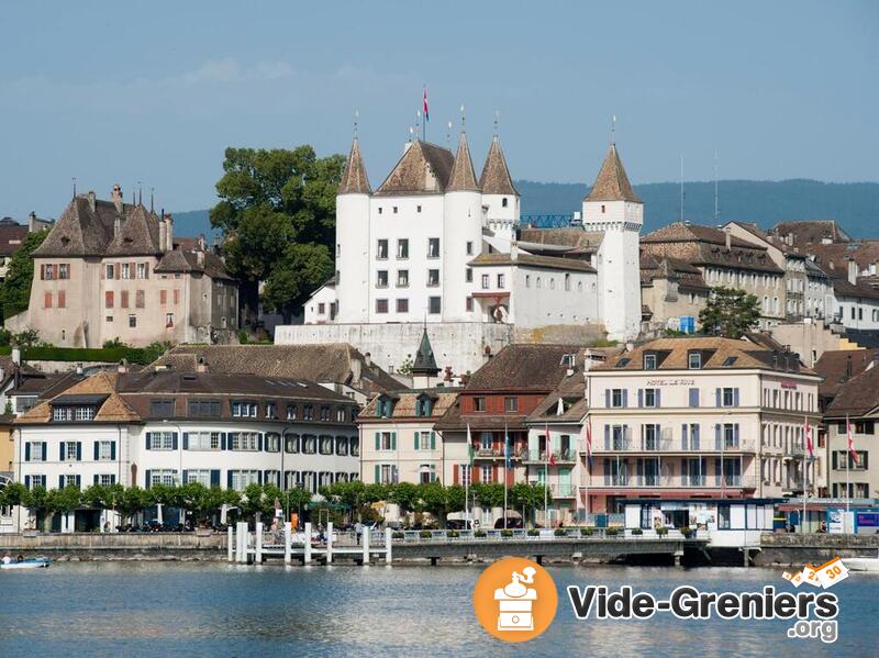 Marché aux puces de Nyon