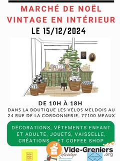 Photo de l'événement Marché aux puces vintage et créations de Noël en intérieur