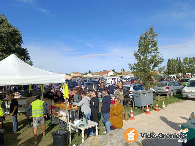 traditionnel vide grenier d'automne du club 70