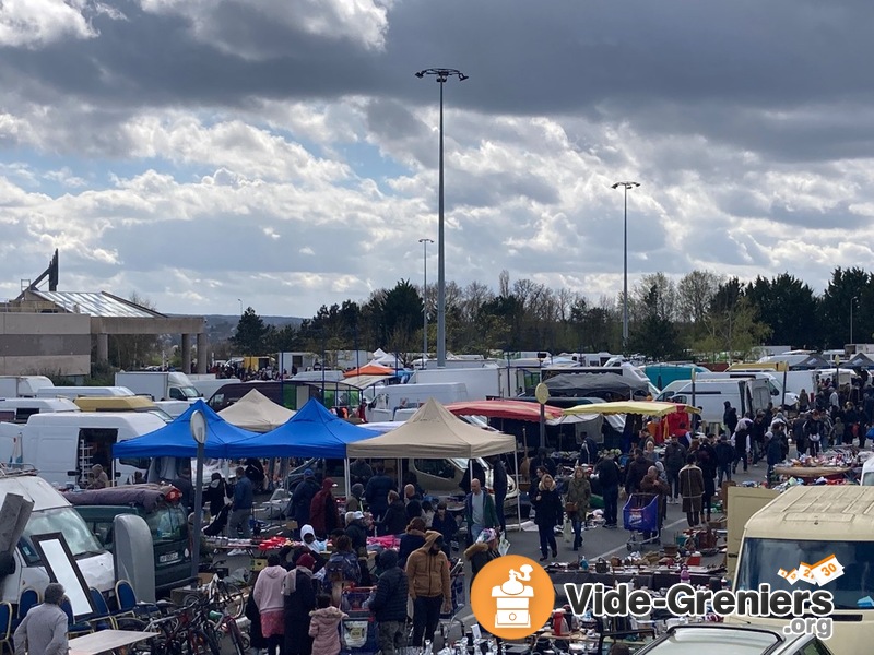 Très grande Brocante de Villabé