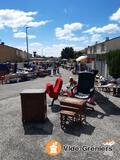 Photo vide grenier à Pradines