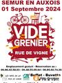 Photo vide-grenier des amis de la rue de vigne à Semur-en-Auxois