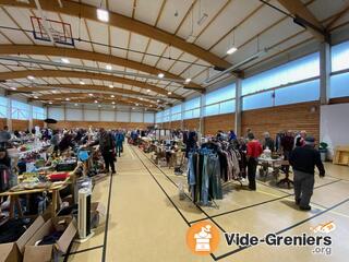 Photo de l'événement Vide grenier et garage des Calandres