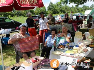 Photo de l'événement Vide grenier Jeune France