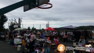 Photo de l'événement vide grenier de l'amicale laïque de l'école de Temniac