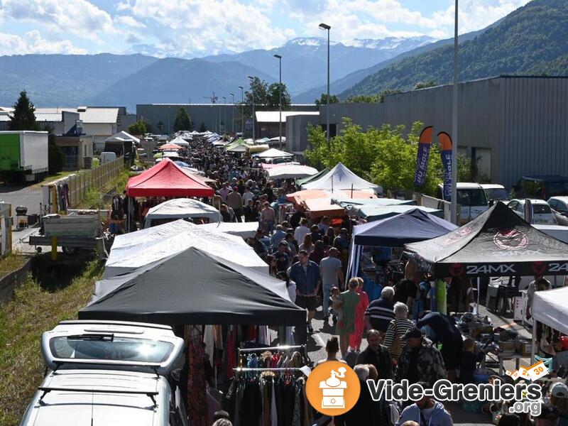 Vide-grenier de l'Amicale des Sapeurs-Pompiers d'Ayze