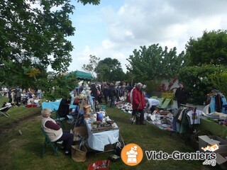 Photo de l'événement Vide grenier de l'association la Seougue le 13 Avril 2025