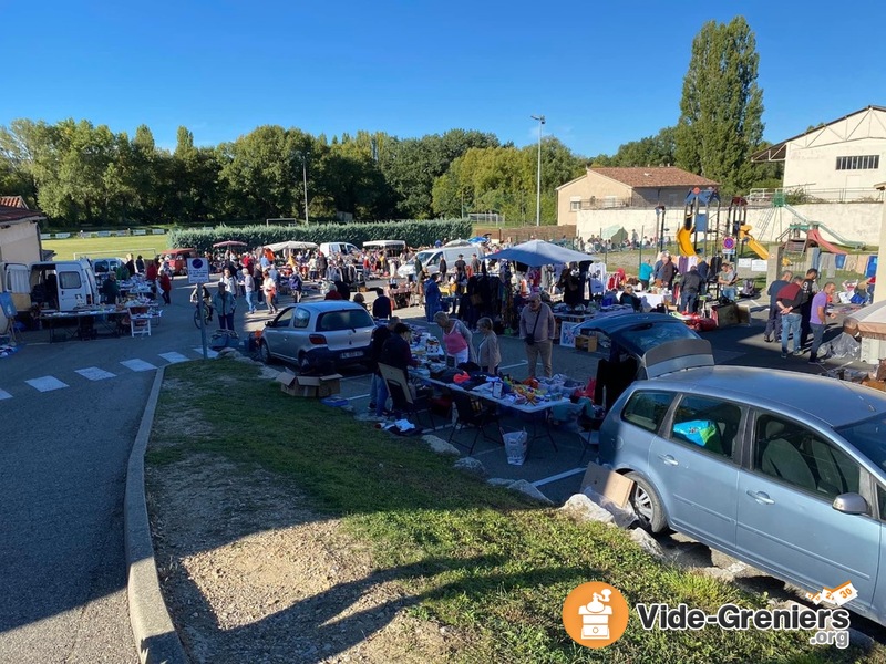 Vide grenier de L’Ecole pour Mollans