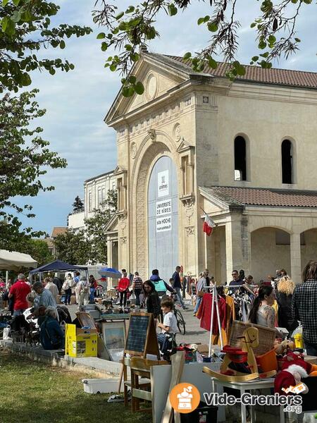 Le Vide grenier de la Dynamo