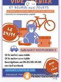 Vide grenier : livres, jouets, vêtement, objets