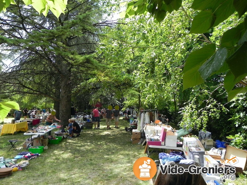 Vide grenier ouvert à tous