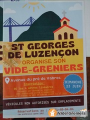Photo de l'événement Vide-Grenier de Saint-Georges-de-luzencon le 23juin 2024
