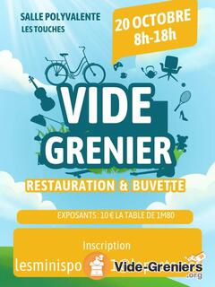 Vide grenier en salle