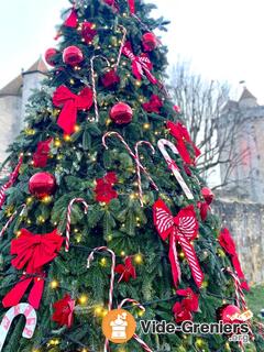 Photo de l'événement Vide grenier spécial décorations et illuminations de Noël