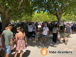 Photo de l'événement Vide-greniers