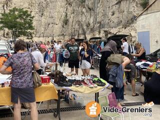 Photo de l'événement Vide-greniers du bois sacré