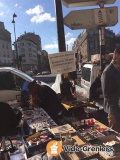 Vide greniers et brocante cours de Vincennes nation Paris 20